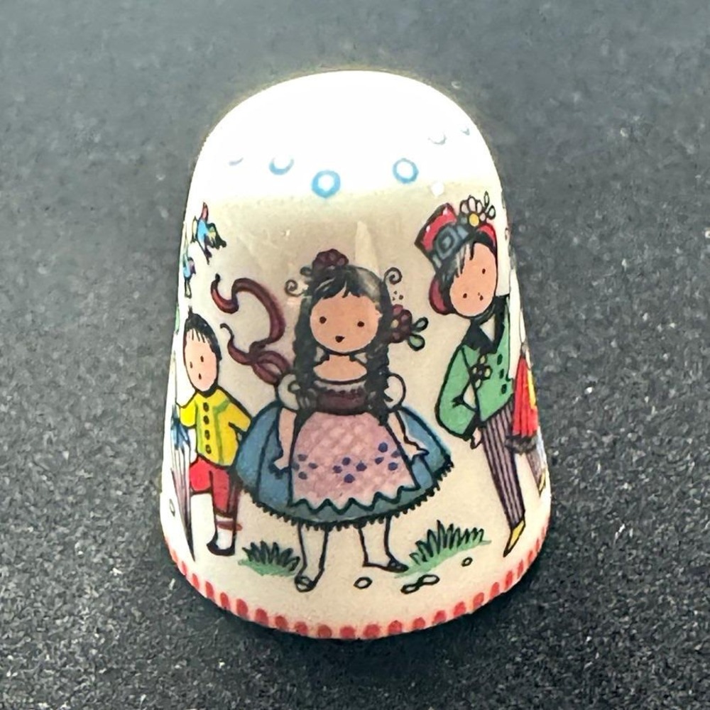 ARTA Austria Porcelain Sewing Thimble Hand Painted Children Folk Scene